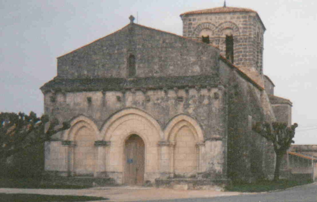 Porche de l'église Saint-Eulalie